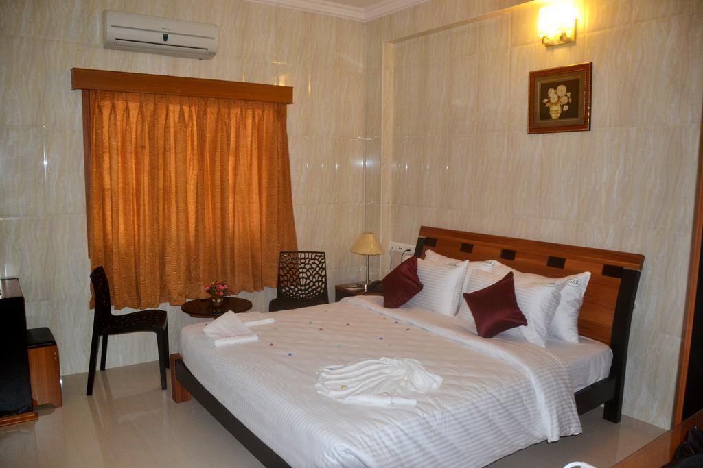 Peace Inn Chennai Eksteriør billede