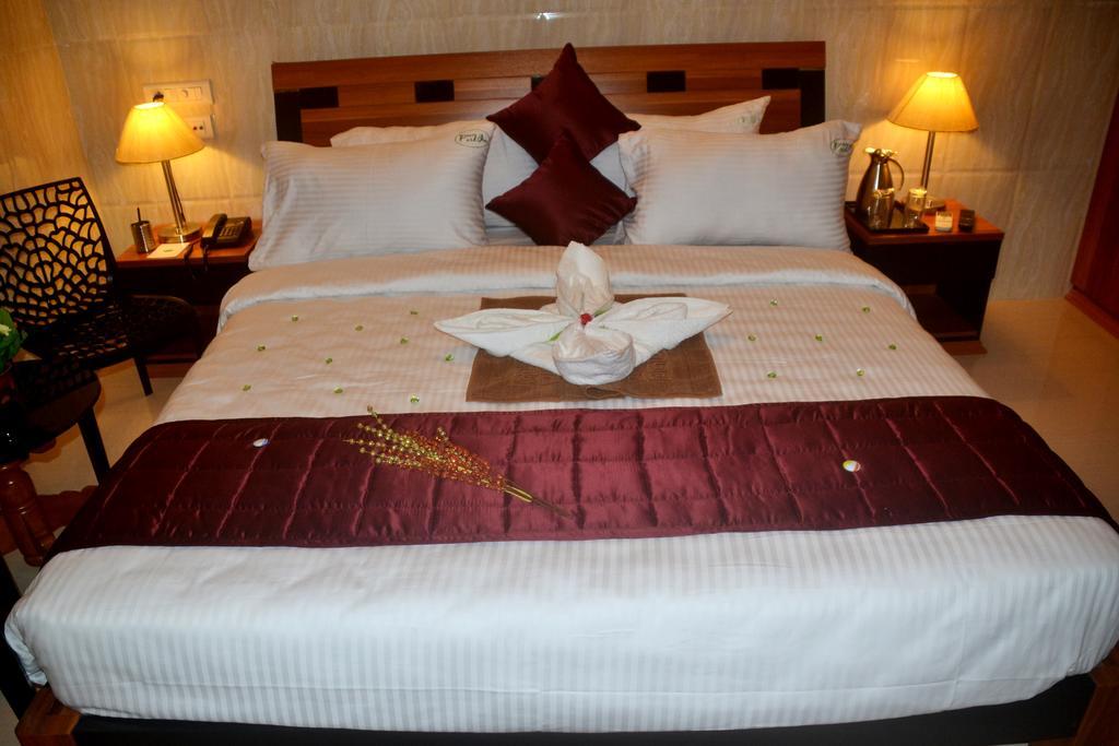 Peace Inn Chennai Eksteriør billede