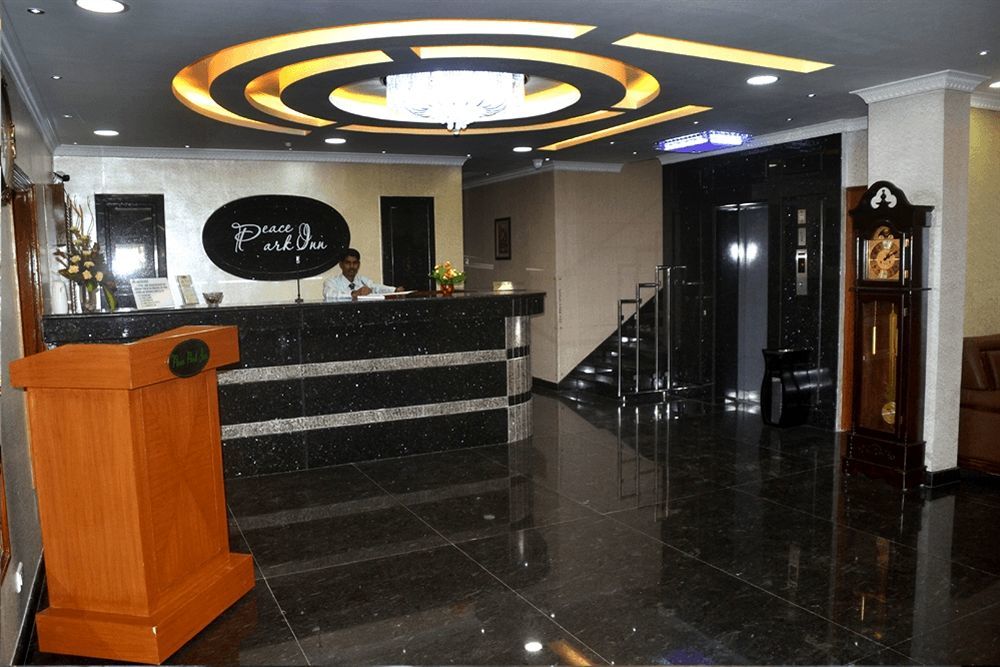 Peace Inn Chennai Eksteriør billede
